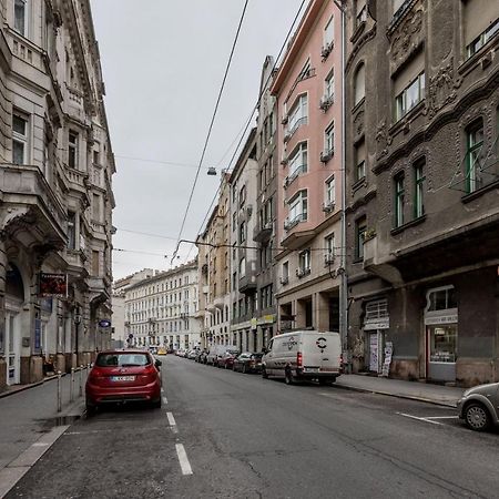 Downtown Charm In Budapest Exterior foto